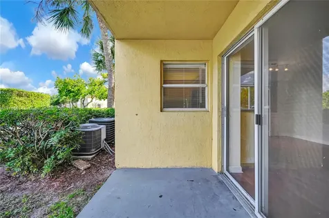 7640 Westwood Drive Tamarac FL 33321
