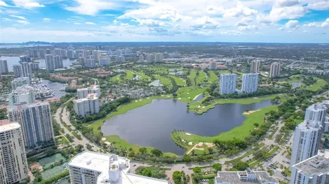 3625 N Country Club Drive Aventura FL 33180