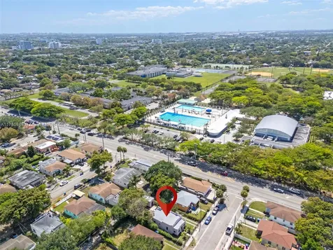 1176 NW 49th Street Miami FL 33127