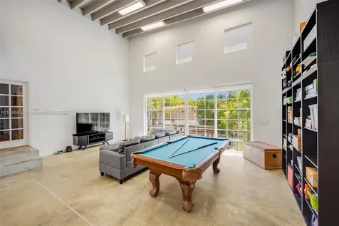 2450 SW 23rd Avenue Miami FL 33145