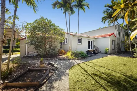 2450 SW 23rd Avenue Miami FL 33145