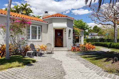 2450 SW 23rd Avenue Miami FL 33145