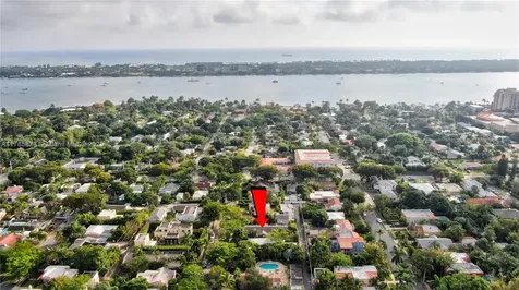 422 31st Street West Palm Beach FL 33407