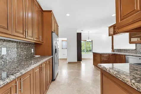 11201 SW 1st Street Plantation FL 33325