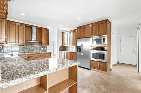 11201 SW 1st Street Plantation FL 33325