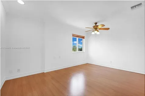 11201 SW 1st Street Plantation FL 33325