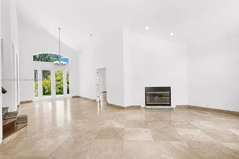 11201 SW 1st Street Plantation FL 33325