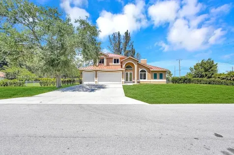 11201 SW 1st Street Plantation FL 33325