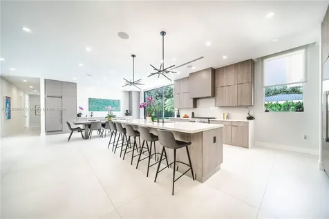 9350 SW 81st Avenue Miami FL 33156