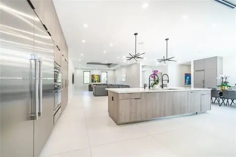 9350 SW 81st Avenue Miami FL 33156