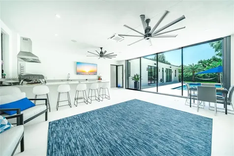 9350 SW 81st Avenue Miami FL 33156