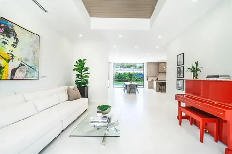 9350 SW 81st Avenue Miami FL 33156
