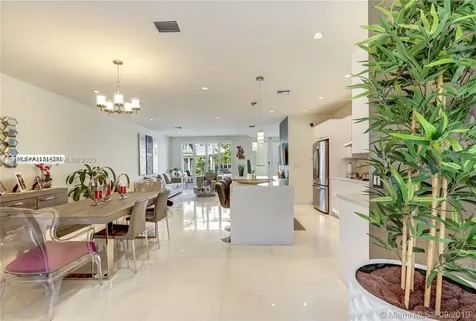 10550 NW 63rd Terrace Doral FL 33178