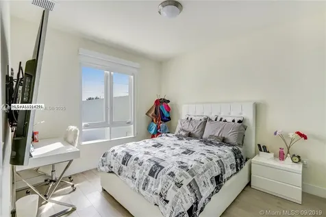 10550 NW 63rd Terrace Doral FL 33178
