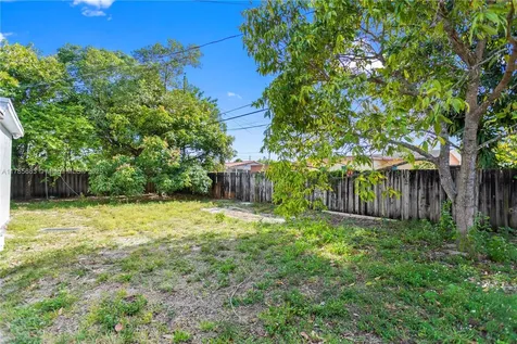 18420 NW 42nd Avenue Miami Gardens FL 33055