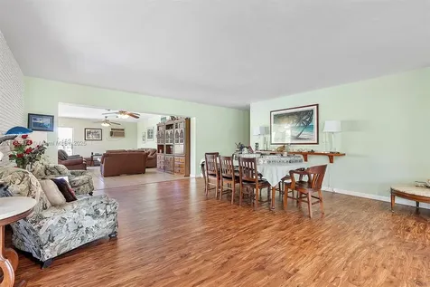 1381 NE 103rd Street Miami Shores FL 33138