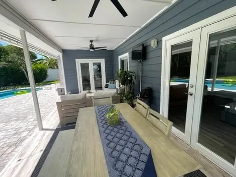 101 SW 101st Terrace Plantation FL 33324