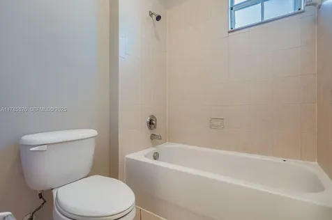 146 NE 36th Terrace Homestead FL 33033