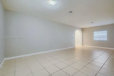 146 NE 36th Terrace Homestead FL 33033