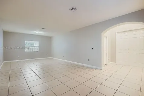 146 NE 36th Terrace Homestead FL 33033