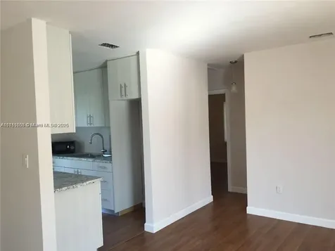 14641 Tyler Street Miami FL 33176