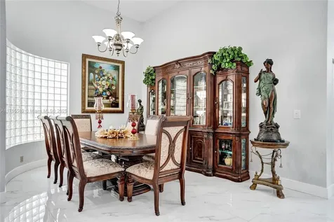 1543 NW 182nd Way Pembroke Pines FL 33029