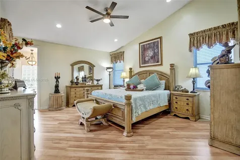 1543 NW 182nd Way Pembroke Pines FL 33029