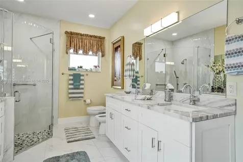1543 NW 182nd Way Pembroke Pines FL 33029
