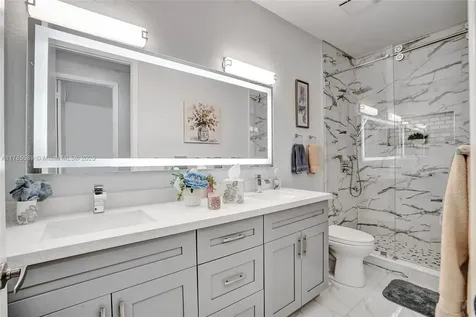 1543 NW 182nd Way Pembroke Pines FL 33029