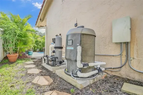 1543 NW 182nd Way Pembroke Pines FL 33029