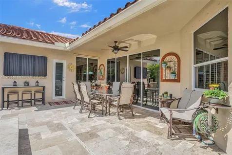 1543 NW 182nd Way Pembroke Pines FL 33029