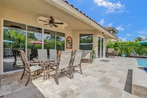 1543 NW 182nd Way Pembroke Pines FL 33029