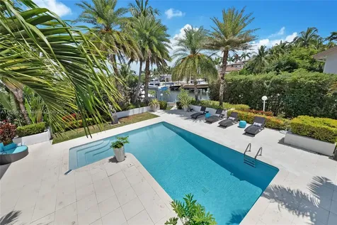 695 Bella Vista Avenue Coral Gables FL 33156
