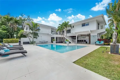 695 Bella Vista Avenue Coral Gables FL 33156