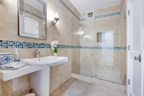 695 Bella Vista Avenue Coral Gables FL 33156