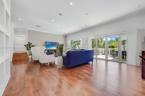695 Bella Vista Avenue Coral Gables FL 33156