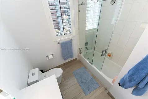 4023 W Lake Estates Drive Davie FL 33328