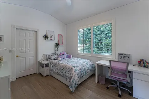 4023 W Lake Estates Drive Davie FL 33328