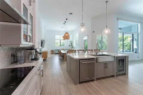 4023 W Lake Estates Drive Davie FL 33328