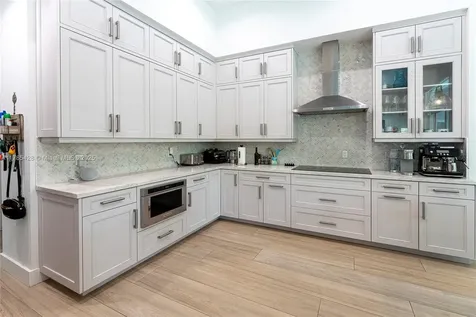 4023 W Lake Estates Drive Davie FL 33328