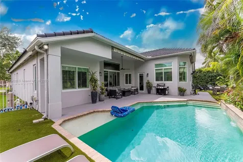 4023 W Lake Estates Drive Davie FL 33328