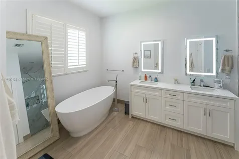 4023 W Lake Estates Drive Davie FL 33328