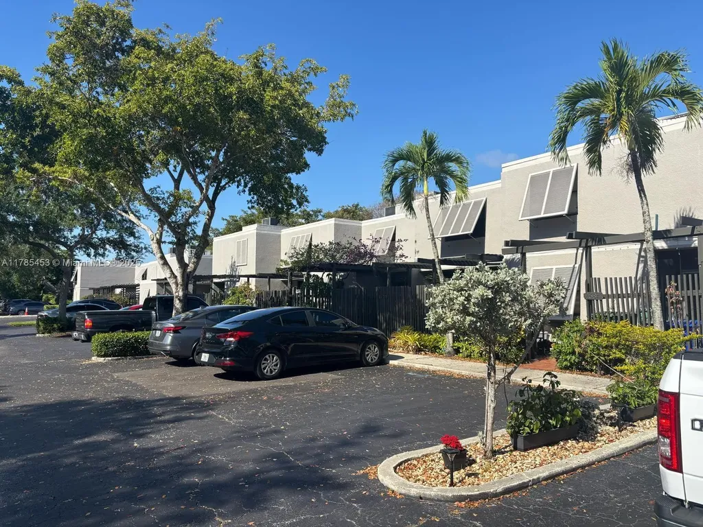 1678 NW 113th Way Pembroke Pines FL 33026