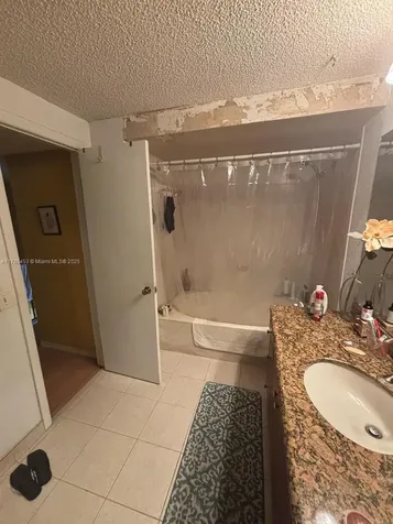 1678 NW 113th Way Pembroke Pines FL 33026