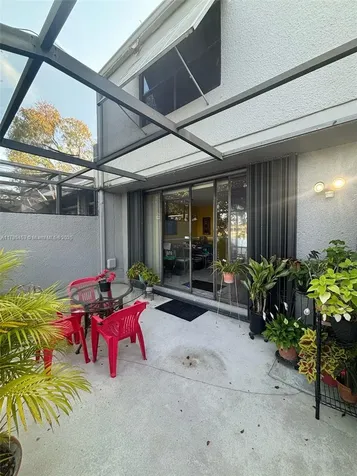 1678 NW 113th Way Pembroke Pines FL 33026