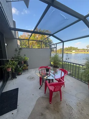 1678 NW 113th Way Pembroke Pines FL 33026