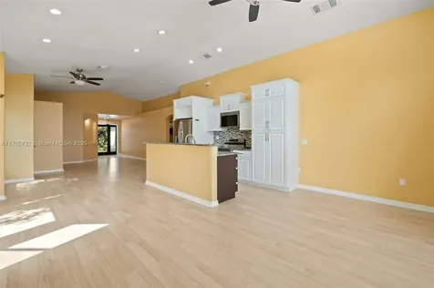 18506 NW 24th Place Pembroke Pines FL 33029
