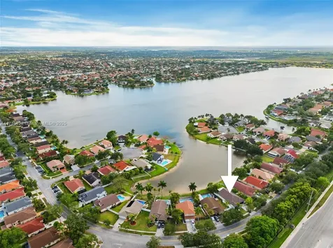 18506 NW 24th Place Pembroke Pines FL 33029