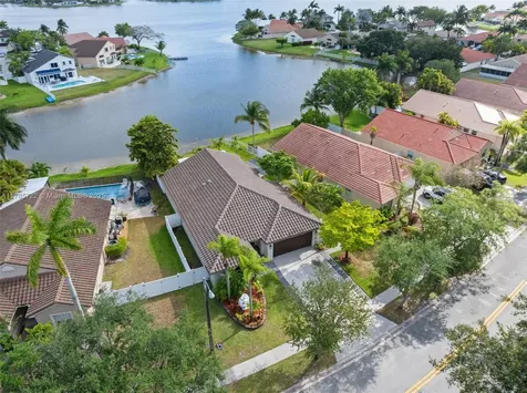 18506 NW 24th Place Pembroke Pines FL 33029