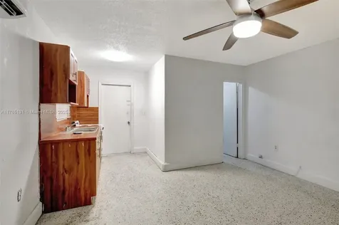5890 E 2nd Avenue Hialeah FL 33013